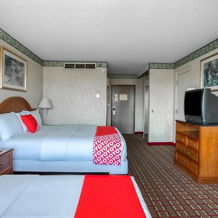 Oyo Hotel Tulsa I-44 Midtown Buitenkant foto